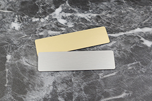 2層アクリル名札2種類