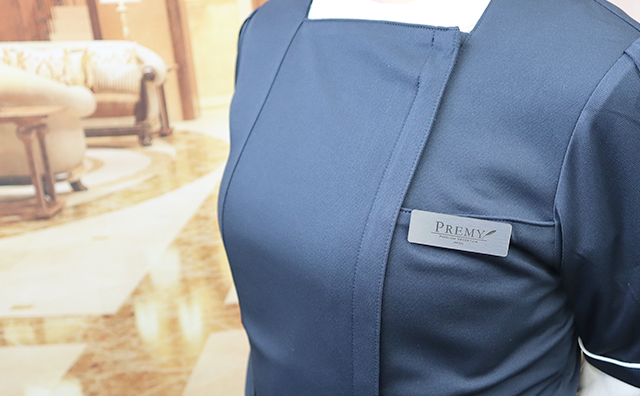 2層アクリル名札装着