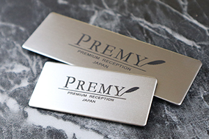 メタル名札ブラスト表面