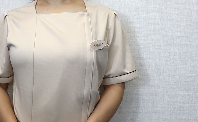 アクリル名札キャンバス装着