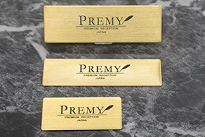 メタル名札ゴールド3種類のサイズ
