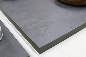 ライクストーンプレートの質感