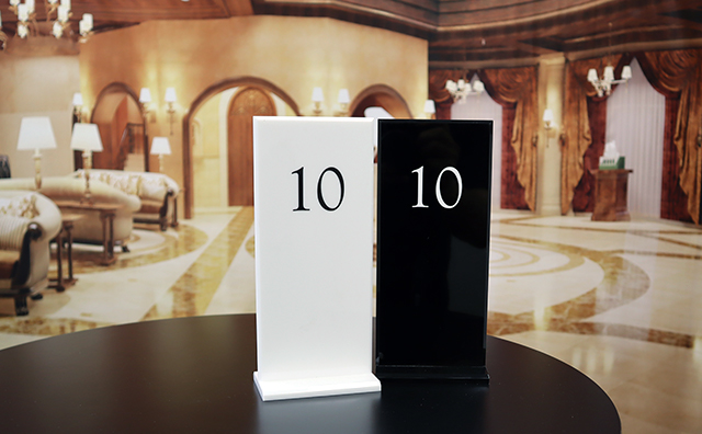 宴会テーブル札