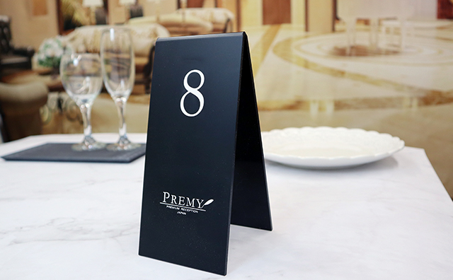 宴会テーブル札ライト