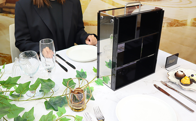 アフタヌーンティースタンドボックス