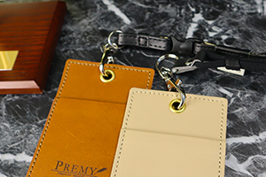 カードキーケースストラップ取付可能