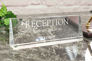 アクリルカウンターサイン設置